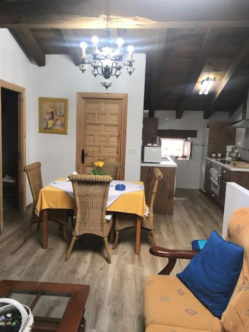 Apartamento Rustico En El Valle De Trapaga La Arboleda Zugaztieta Kültér fotó